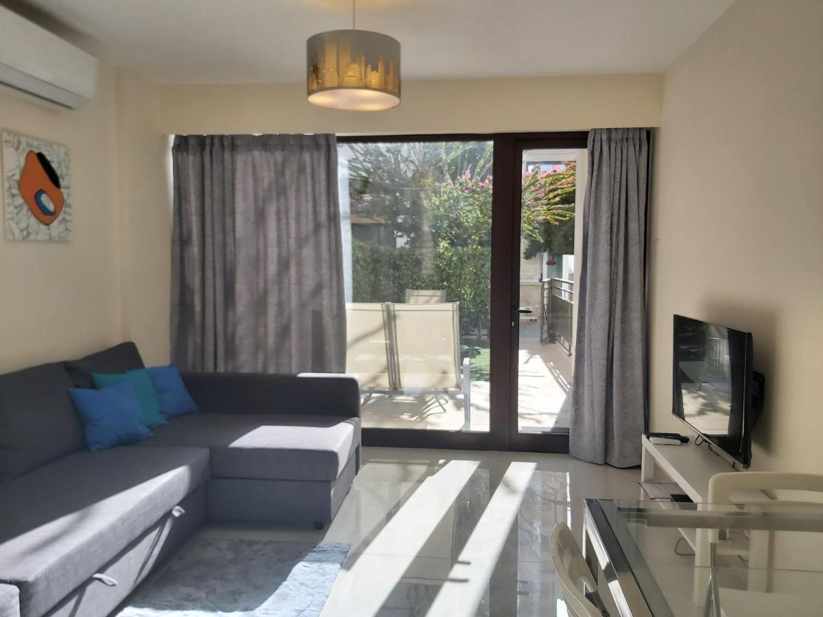 Galatex Beach Apartment ลิมาซอล ภายนอก รูปภาพ