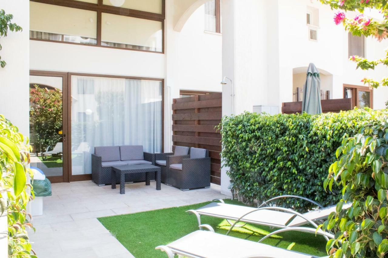 Galatex Beach Apartment ลิมาซอล ภายนอก รูปภาพ