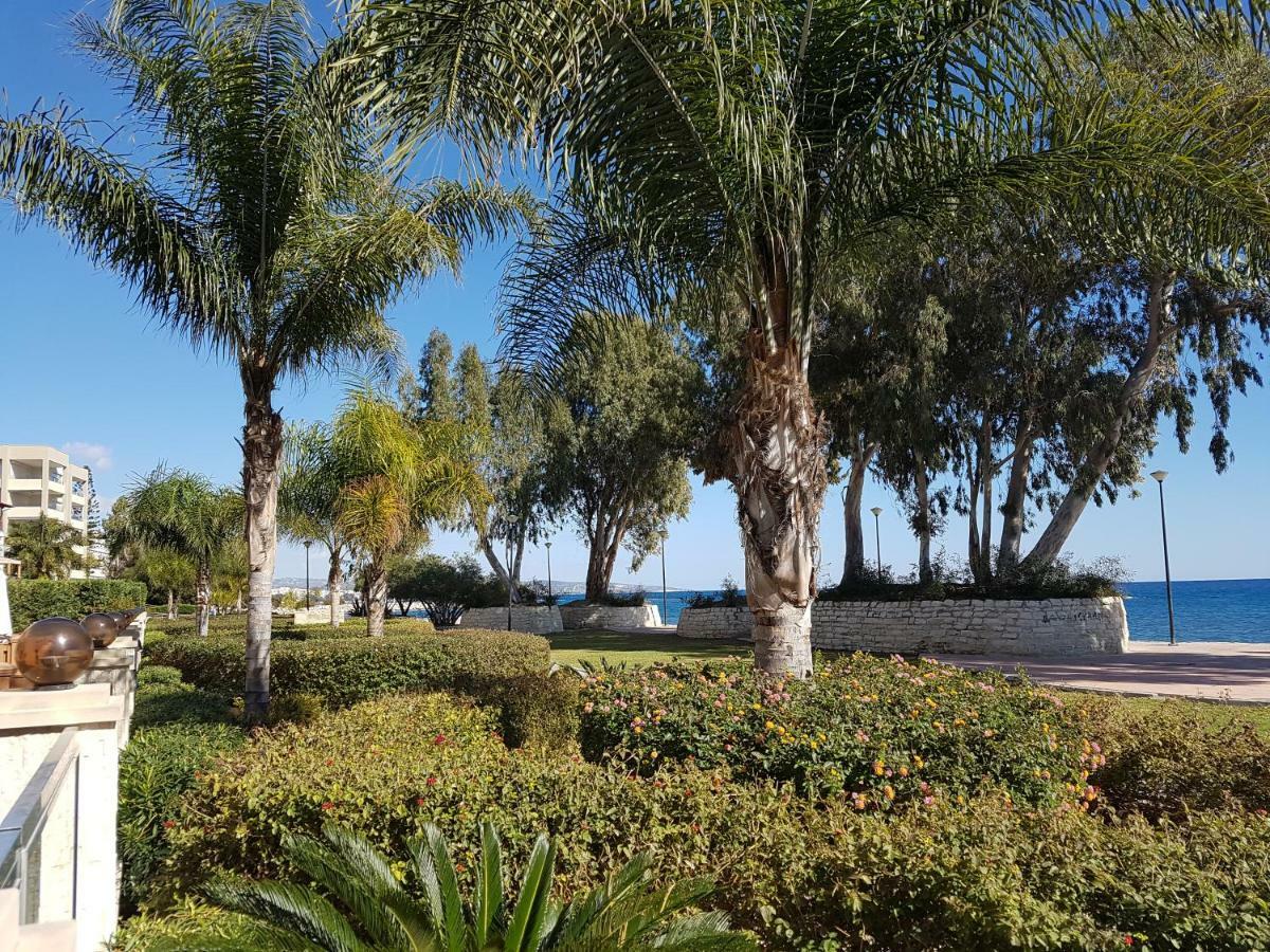 Galatex Beach Apartment ลิมาซอล ภายนอก รูปภาพ